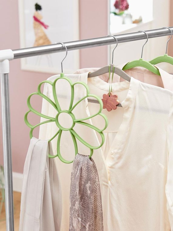 Hanger for Scarves Flower Green